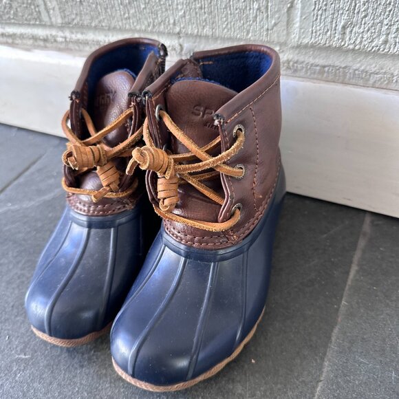 Sperry Kids Boots in Brown and Blue - Picture 4 of 16